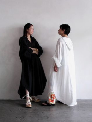 夏のリネンはこう着る